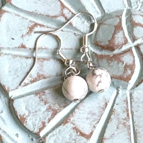 Howlite spheres dangle spheres  silver drop earrings/Lolita/kawaiii/hippie - Picture 1 of 6
